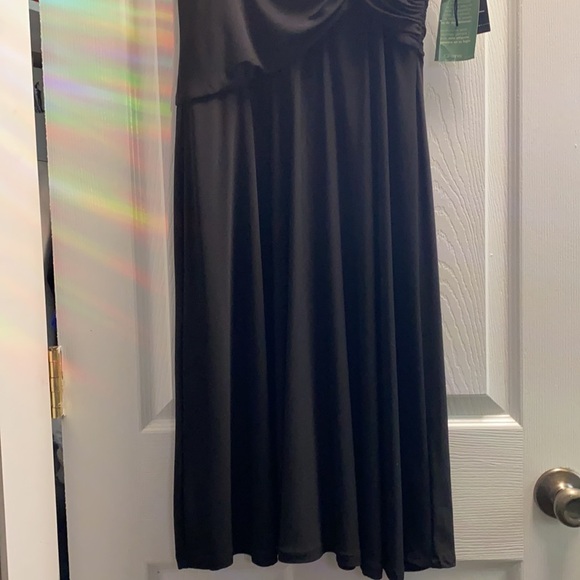 Scarlet Nite Missy 6 Traditional Black Dress - Picture 3 of 16